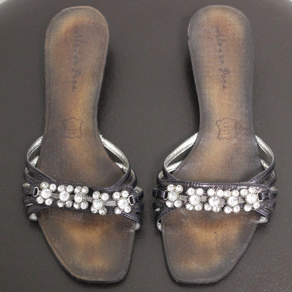 Alma en Pena Black Leather Rhinestone Kitten Slide